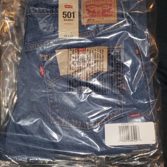 Levi's 501 Women's Skinny Jeans (sizes 30, 31, & 32) - Picture 3 of 7